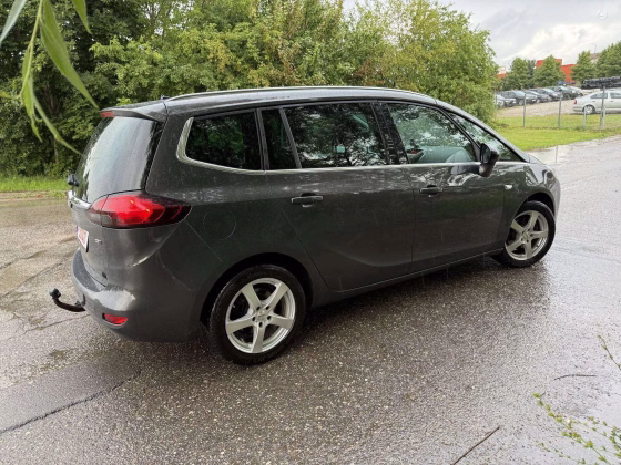 Opel Zafira Tourer