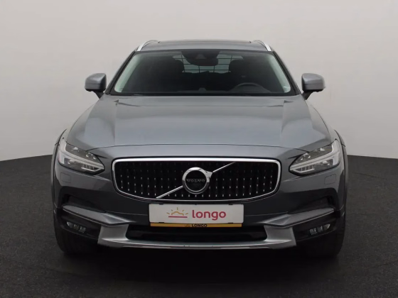 Volvo V90 Cross Country