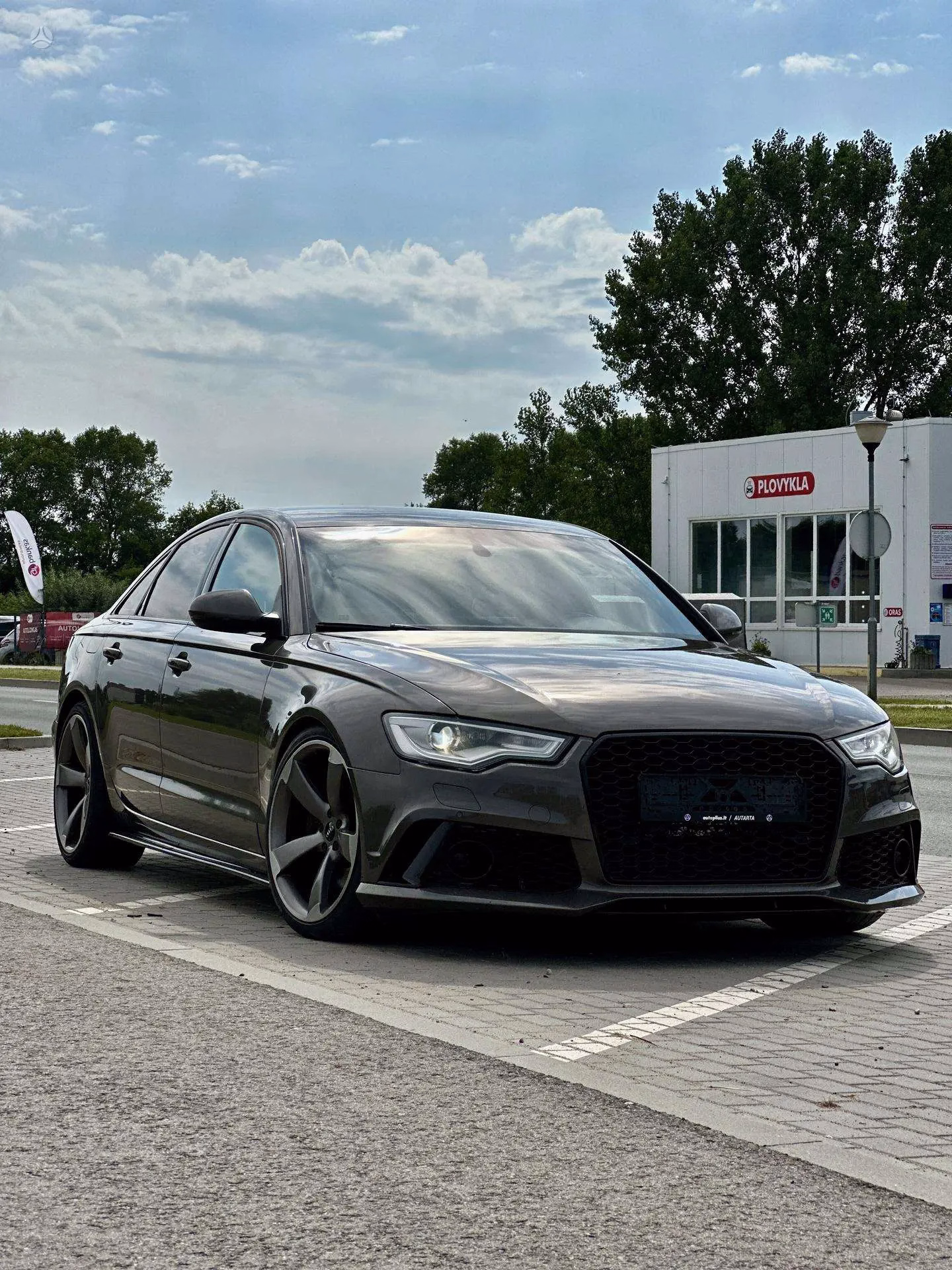 Audi A6