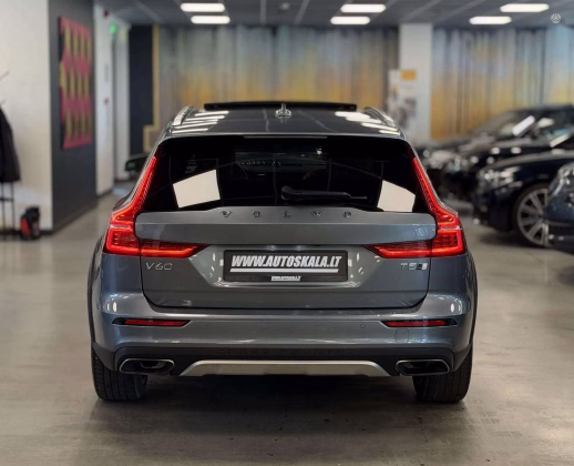 Volvo V60 Cross Country