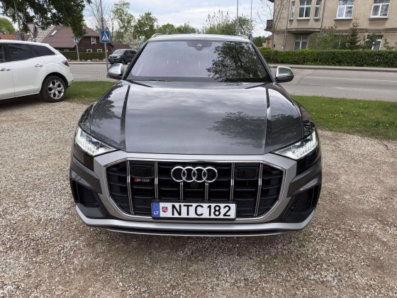 Audi SQ8