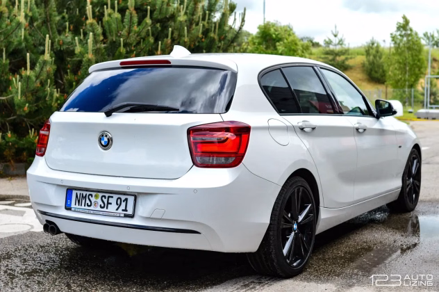 BMW 120