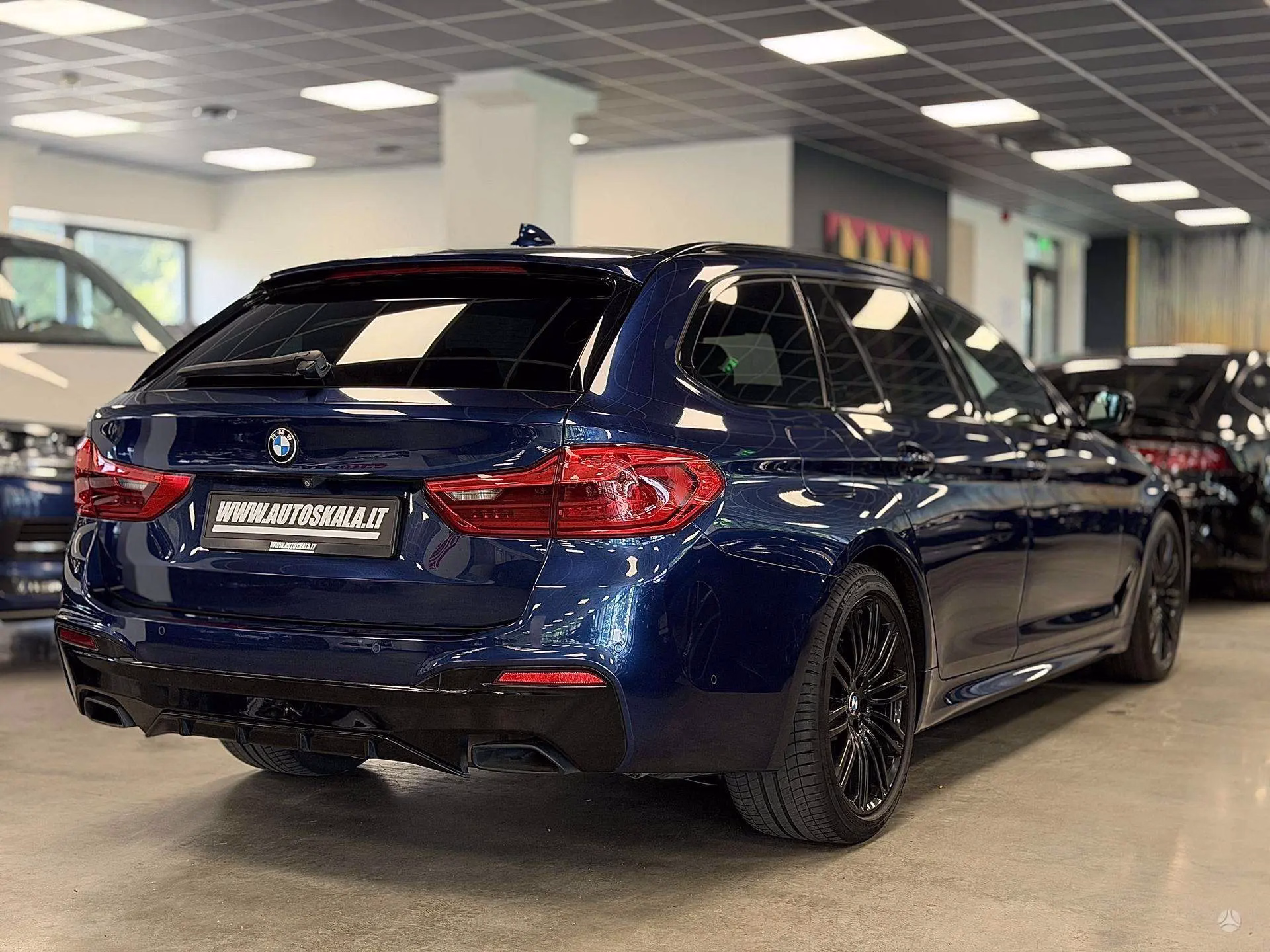 BMW 530