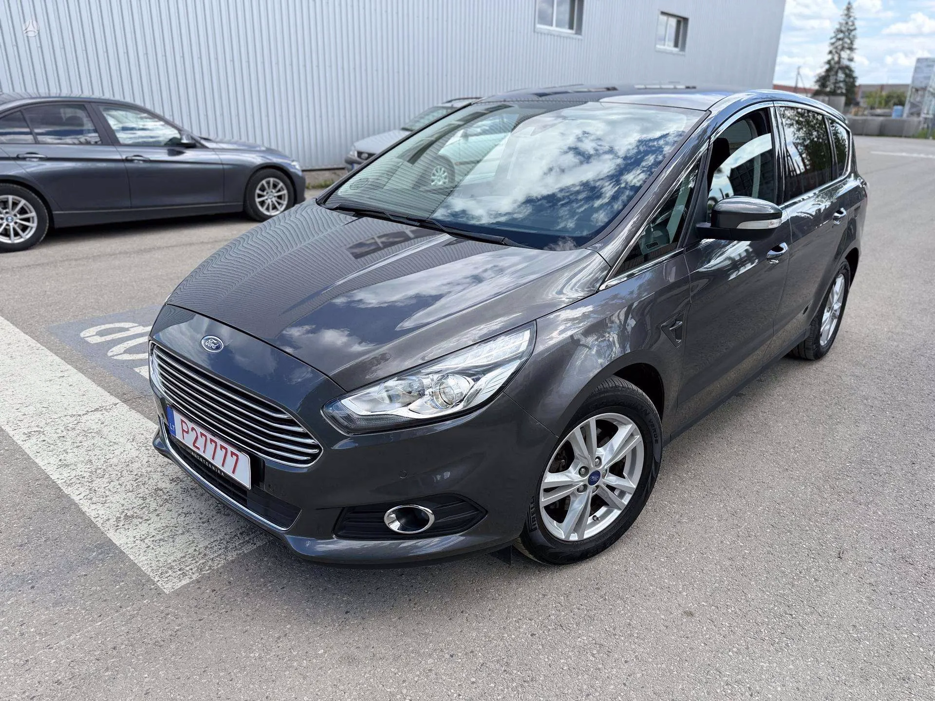 Ford S-Max