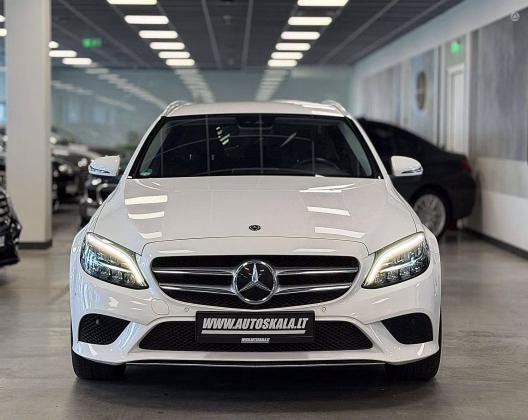 Mercedes-Benz C 220