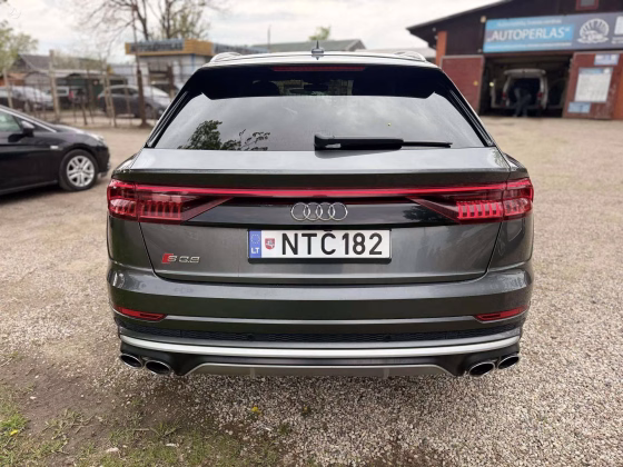 Audi SQ8