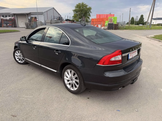 Volvo S80