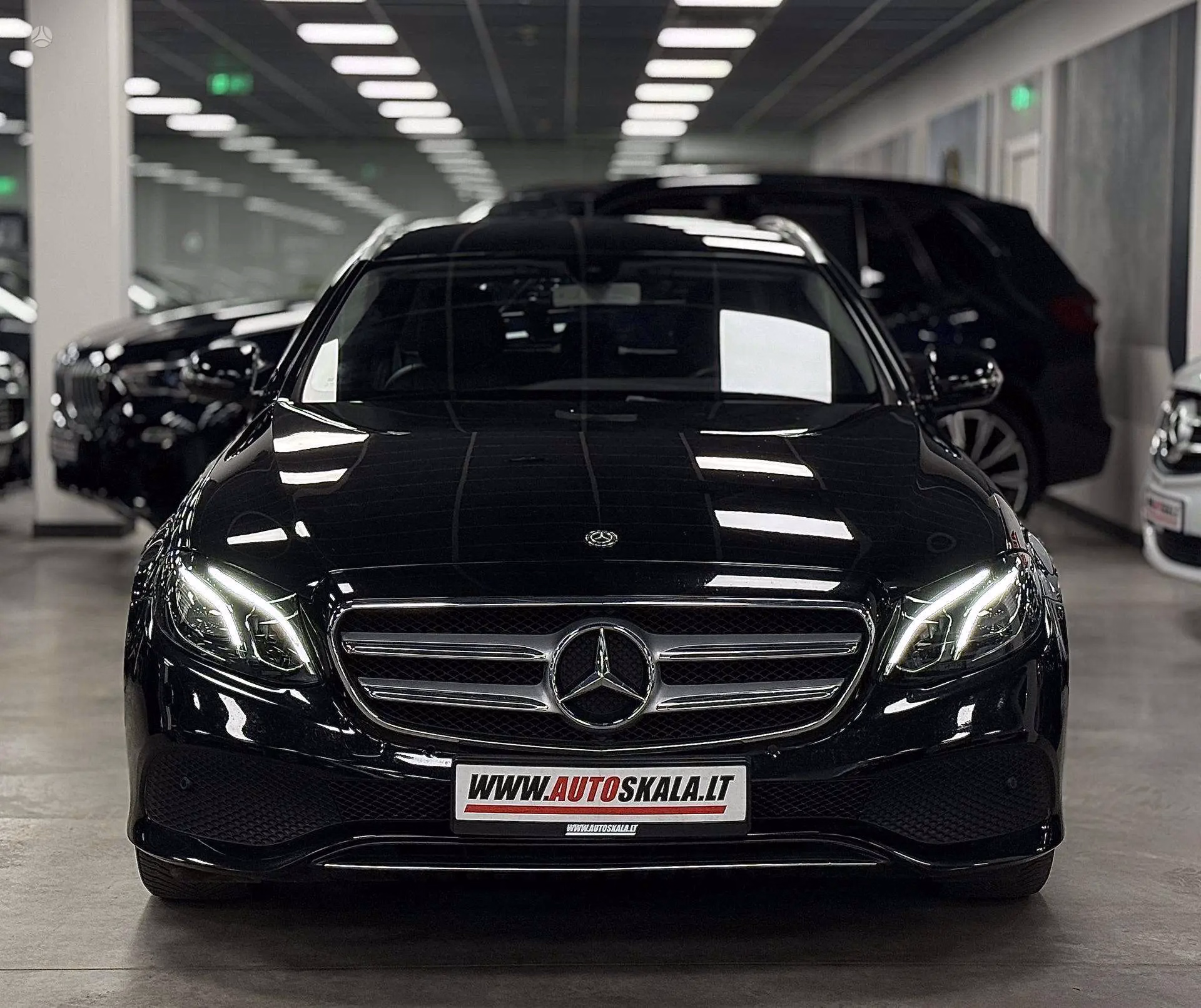 Mercedes-Benz E 220
