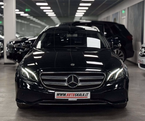 Mercedes-Benz E 220