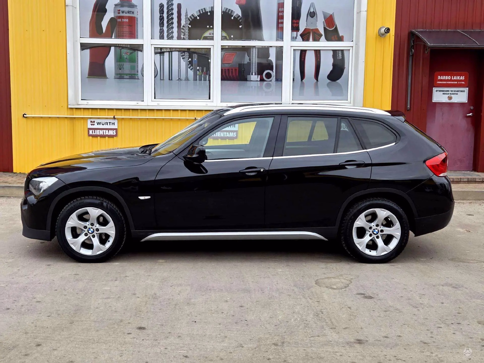 BMW X1