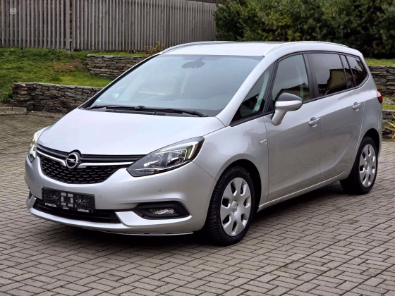 Opel Zafira Tourer
