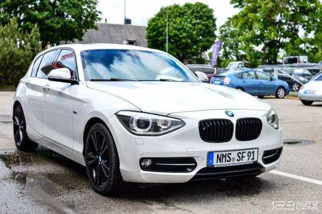 BMW 120