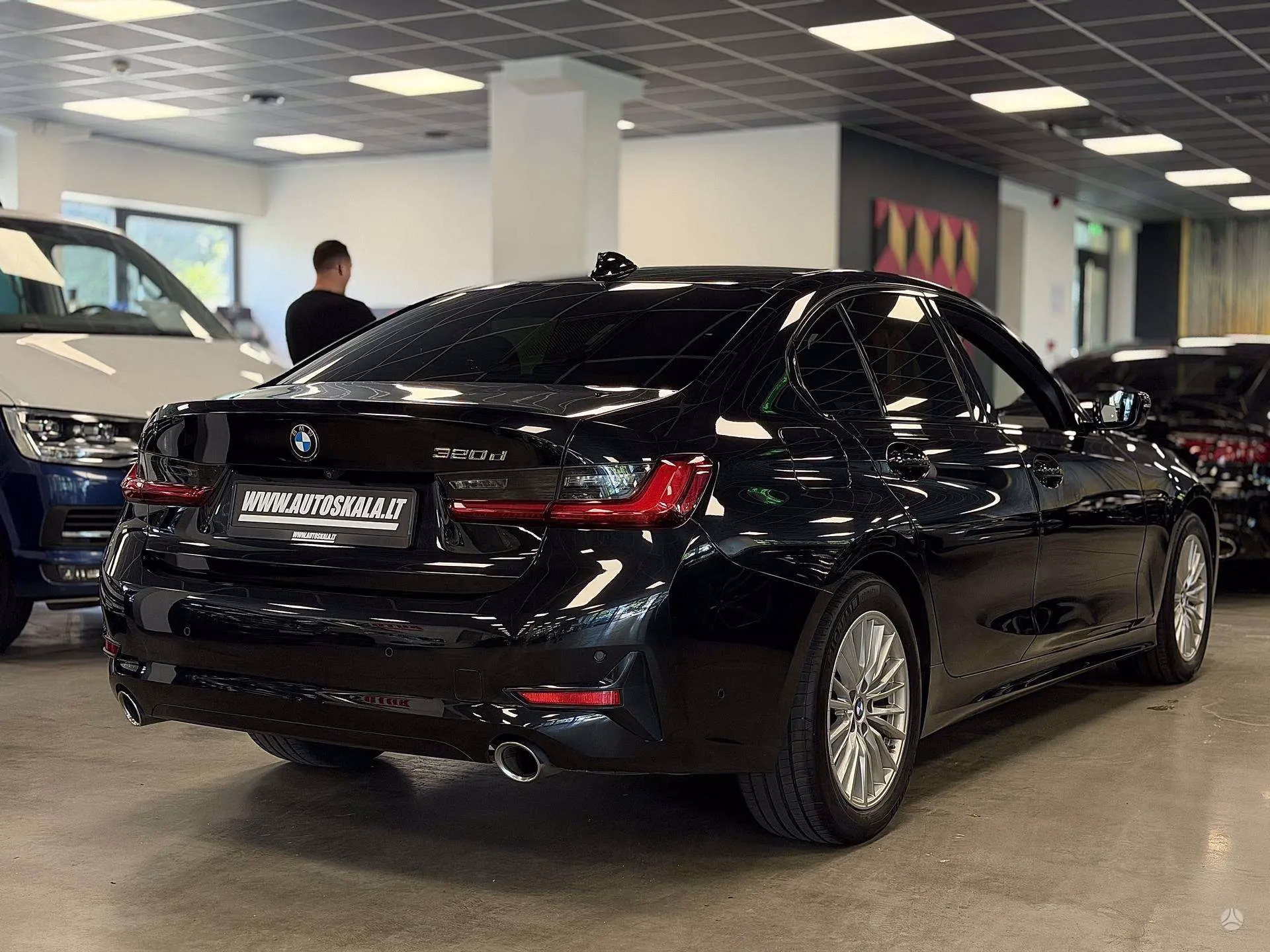 BMW 320
