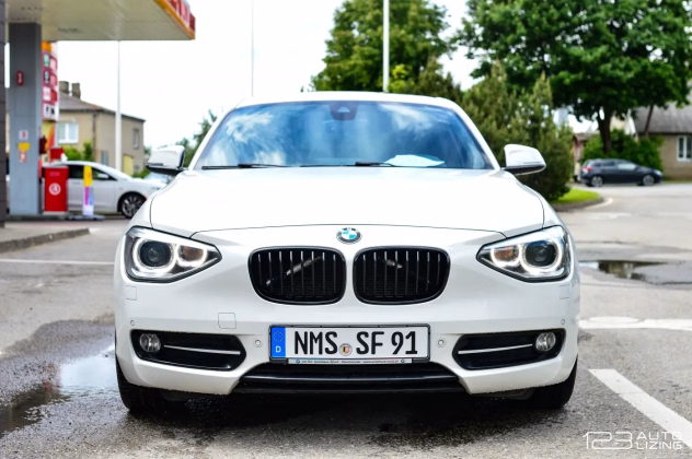 BMW 120