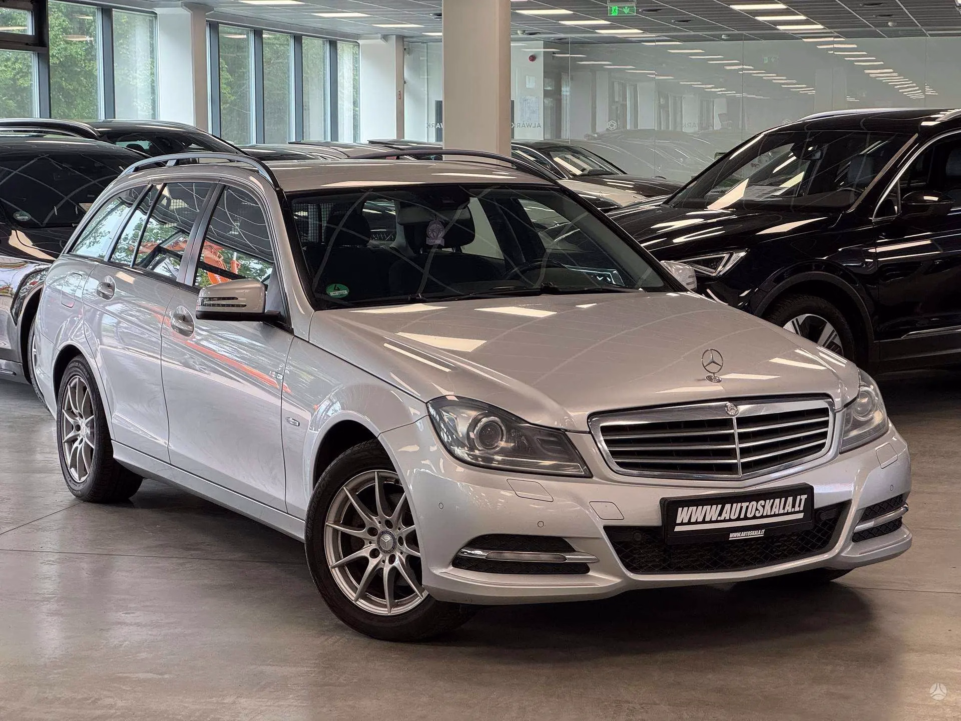 Mercedes-Benz C 220