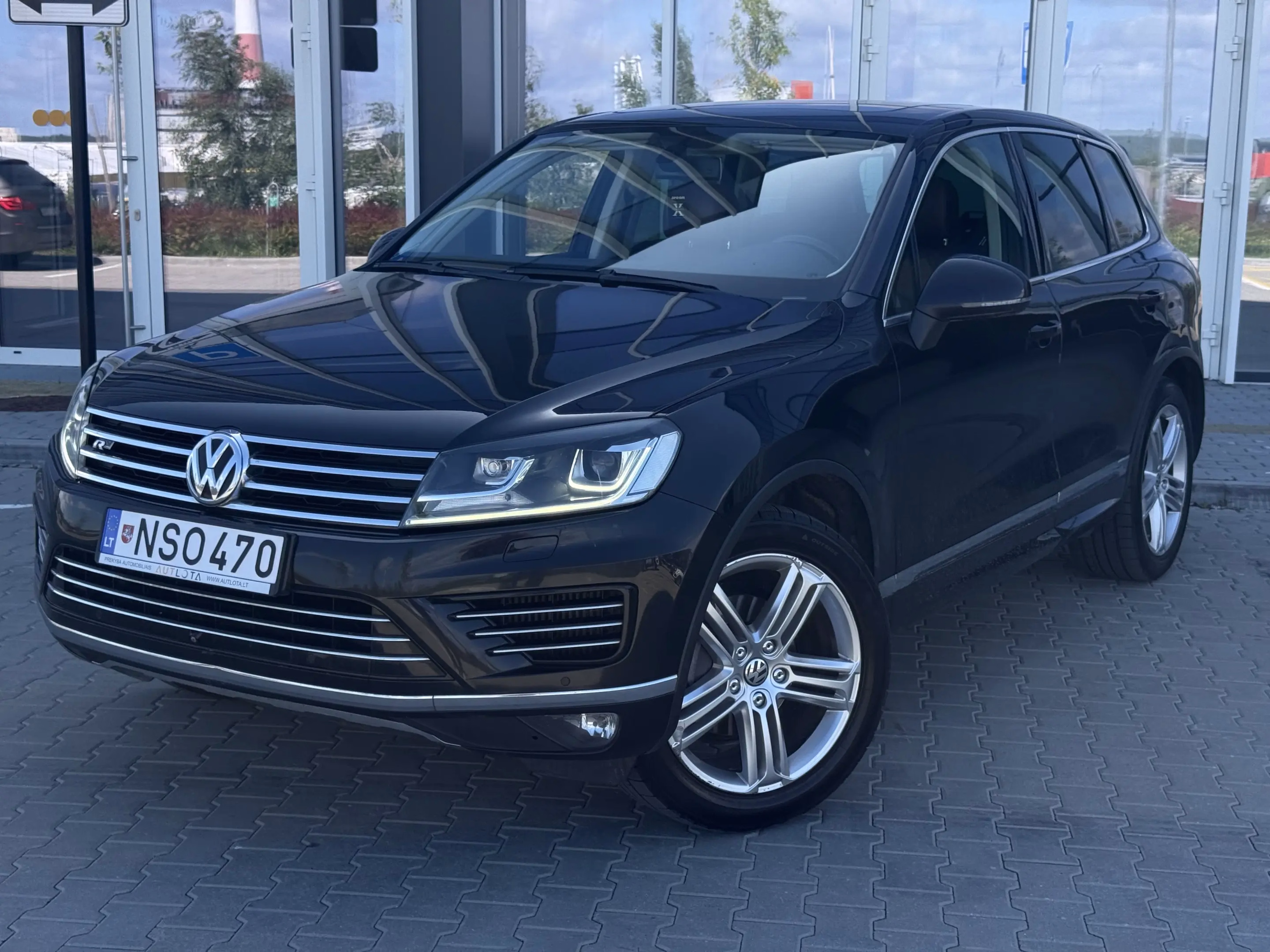 Volkswagen Touareg