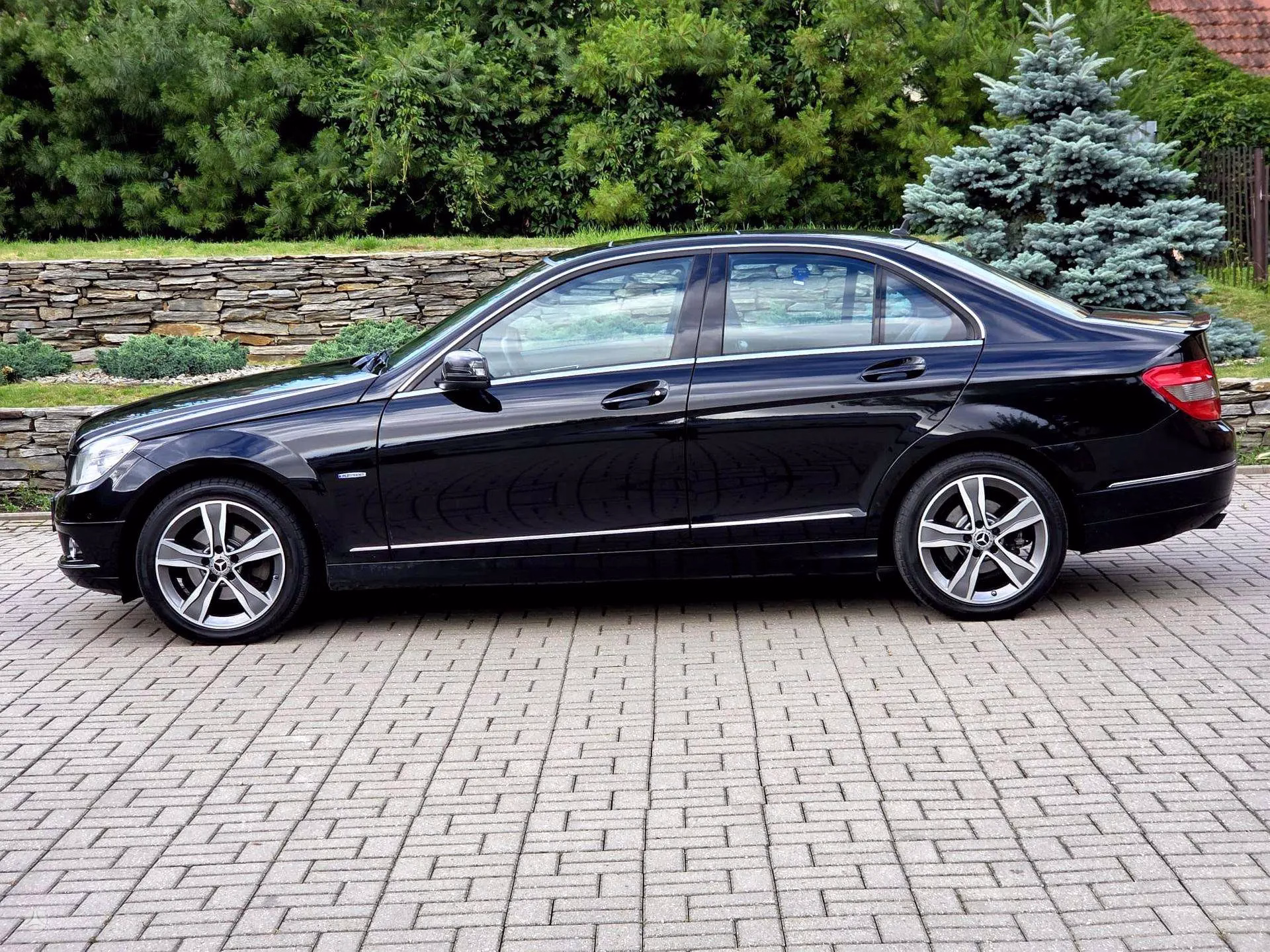Mercedes-Benz C 180