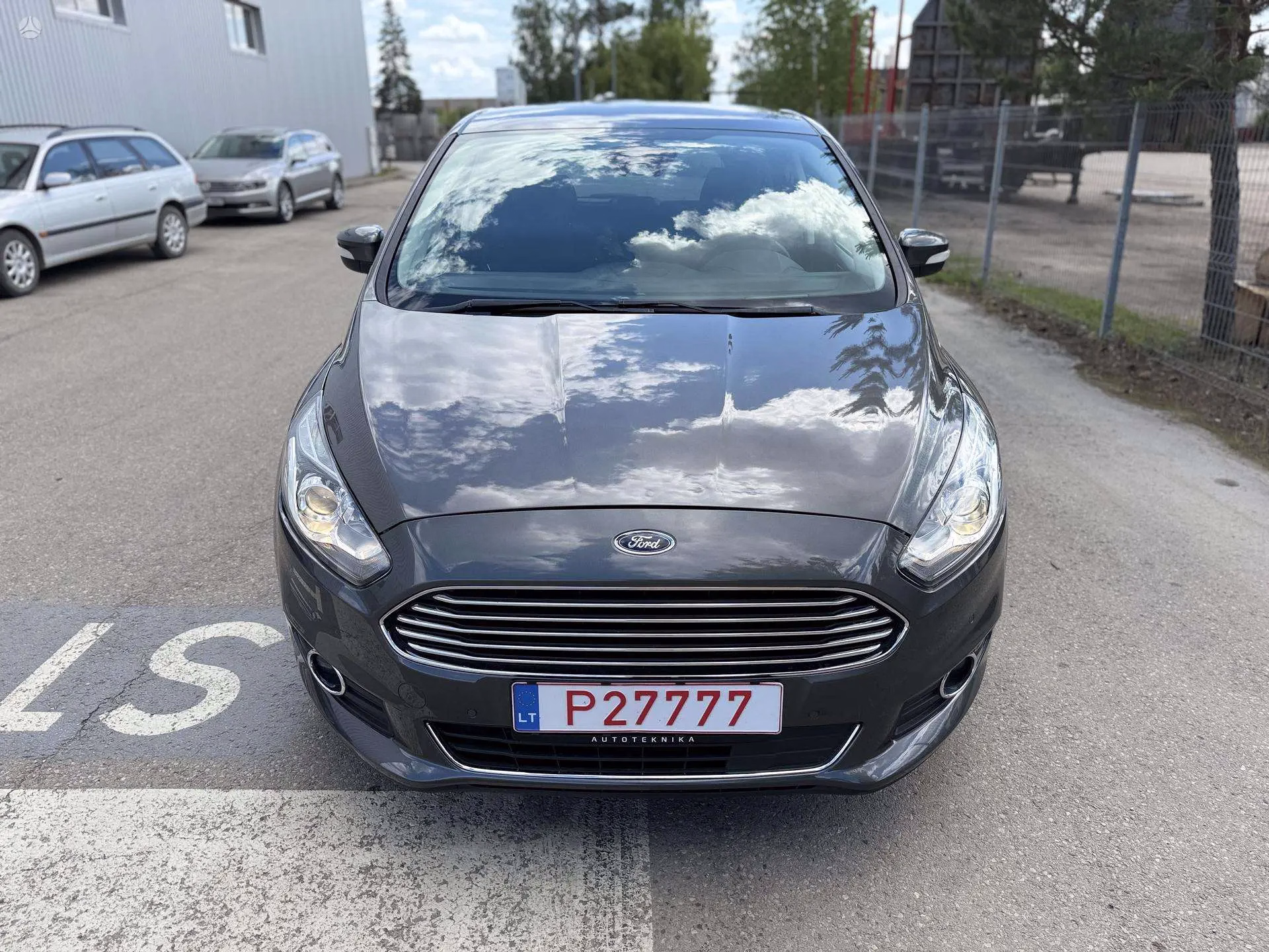 Ford S-Max