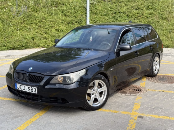 BMW 530
