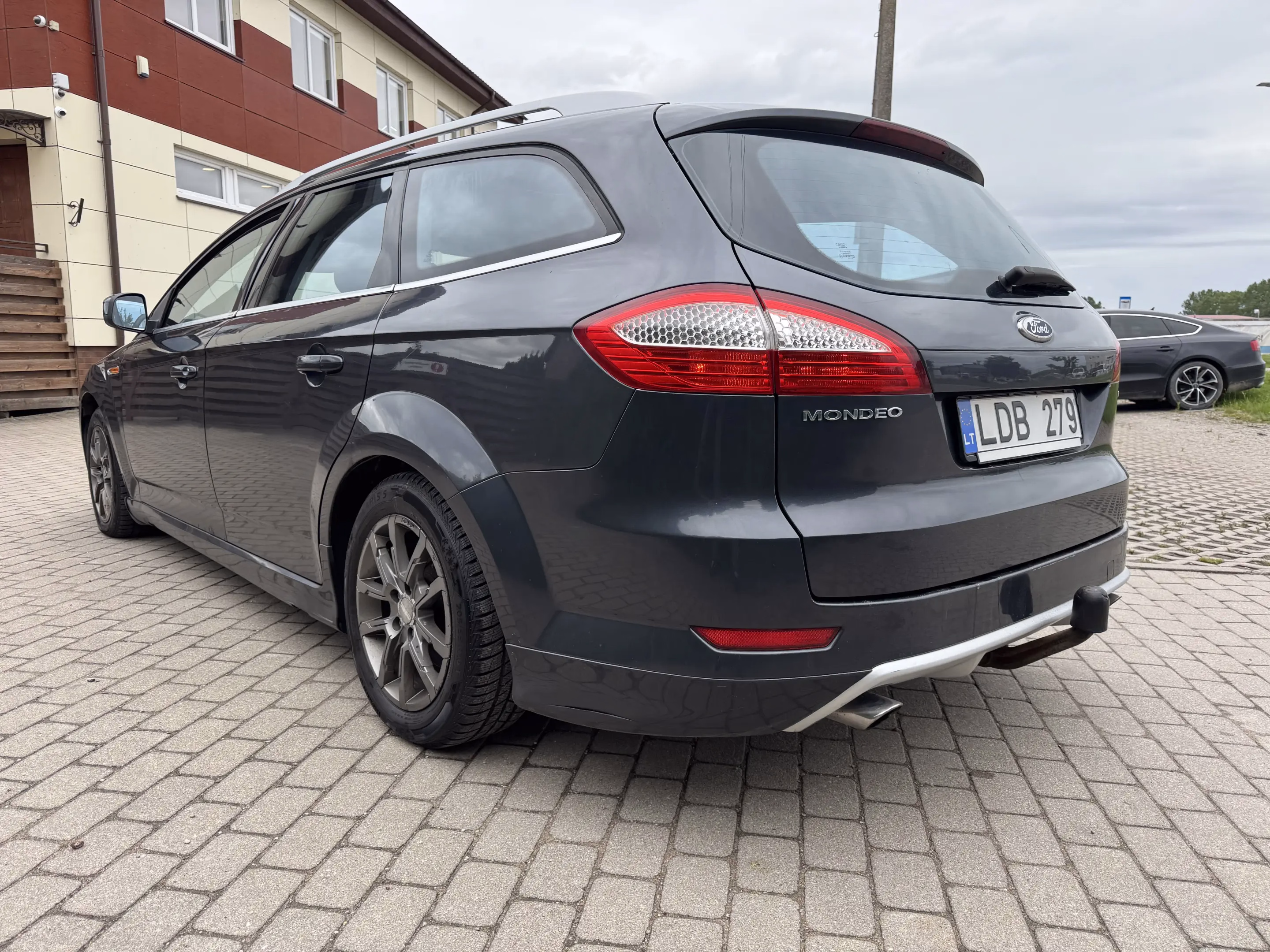 Ford Mondeo