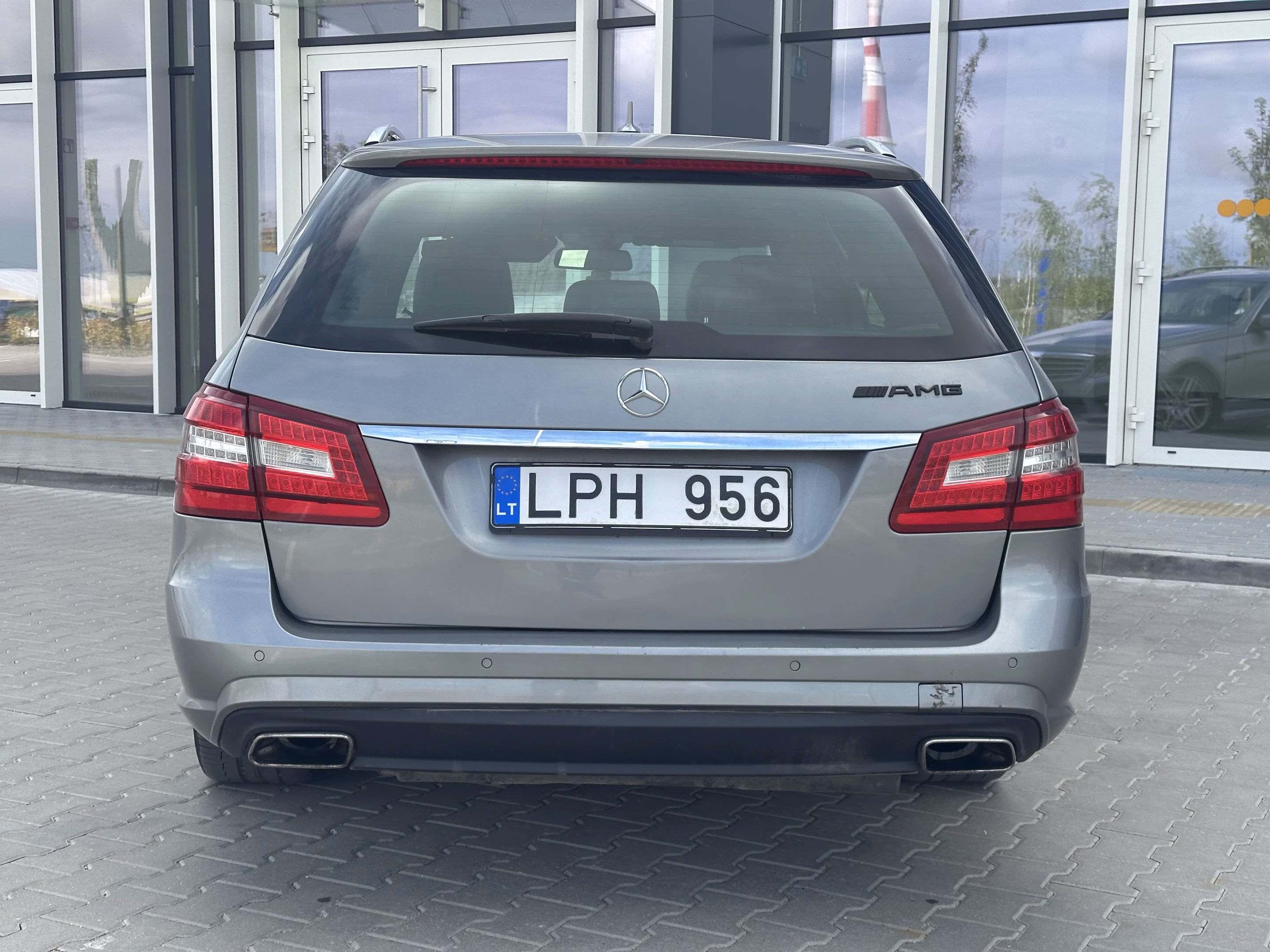 Mercedes-Benz E 250