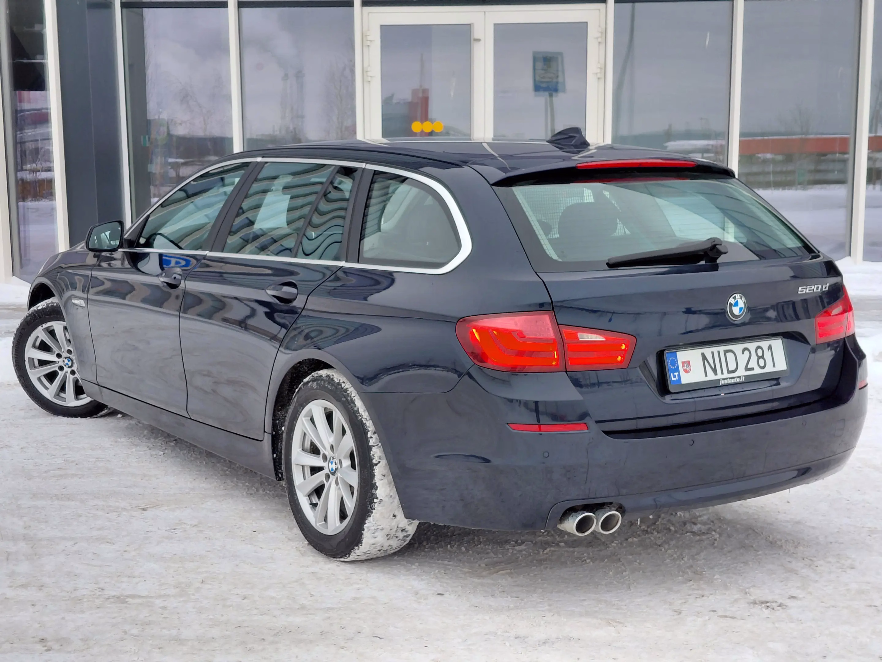 BMW 520