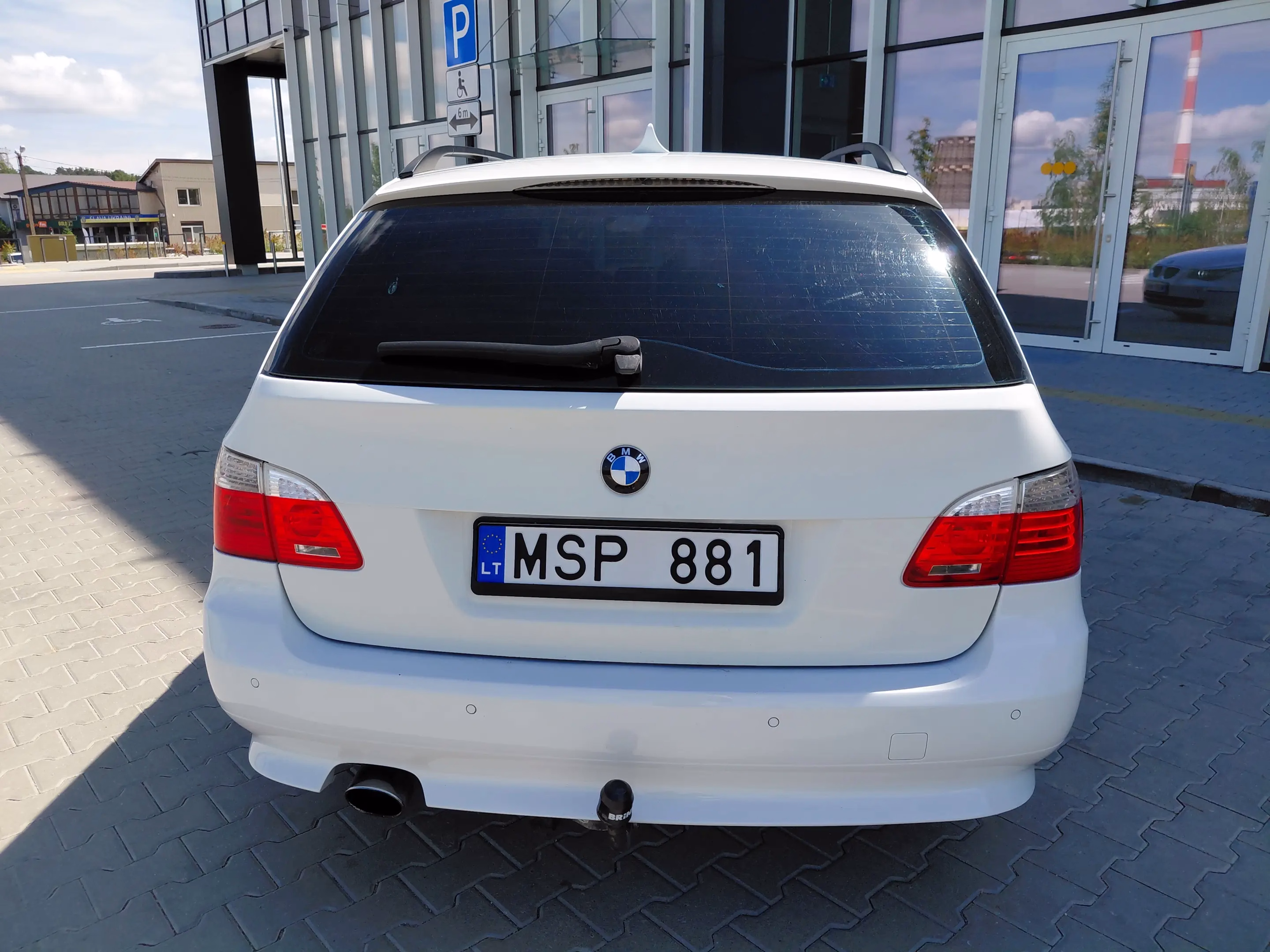 BMW 520
