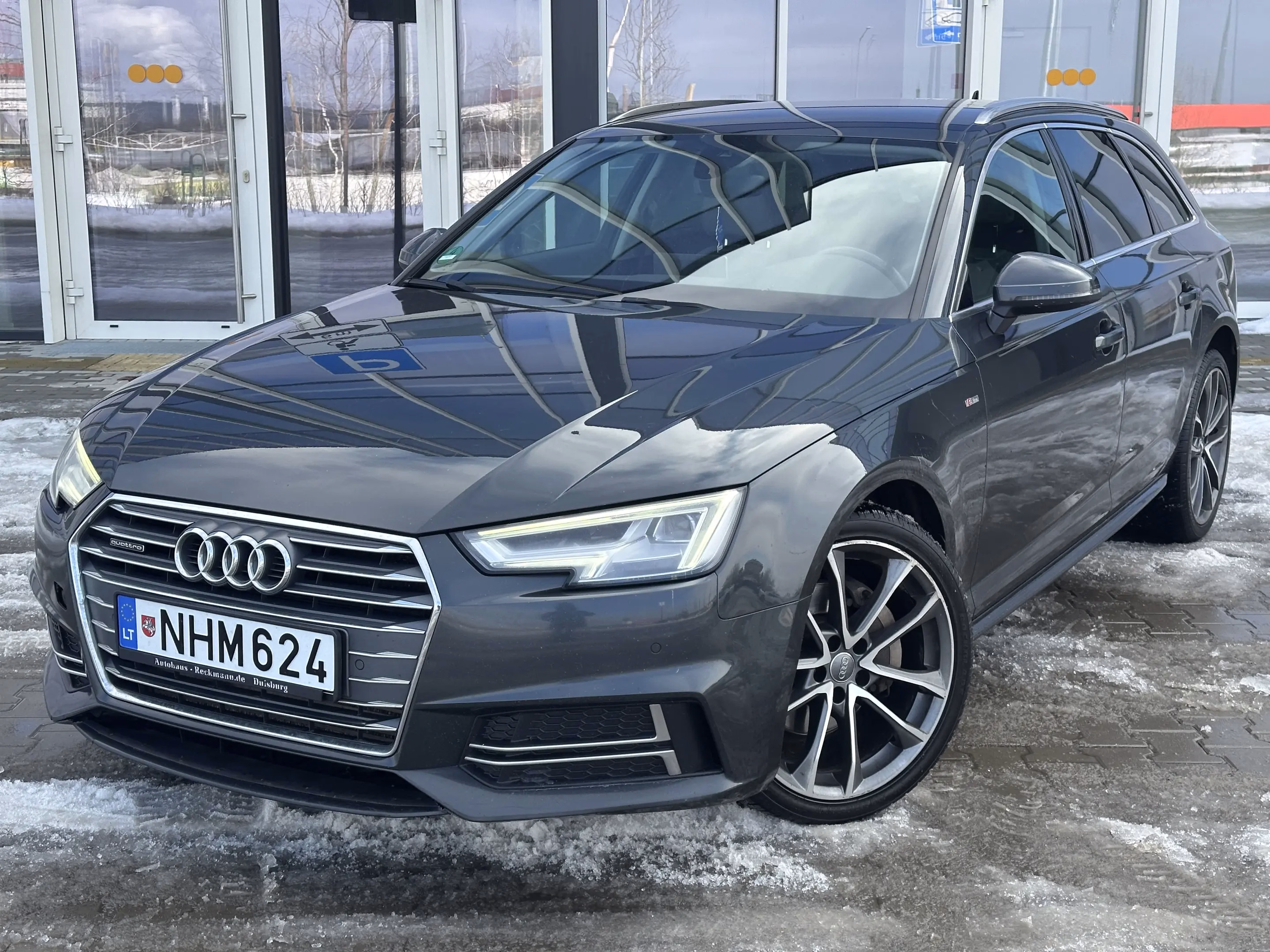 Audi A4