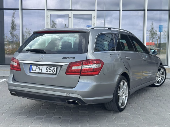 Mercedes-Benz E 250