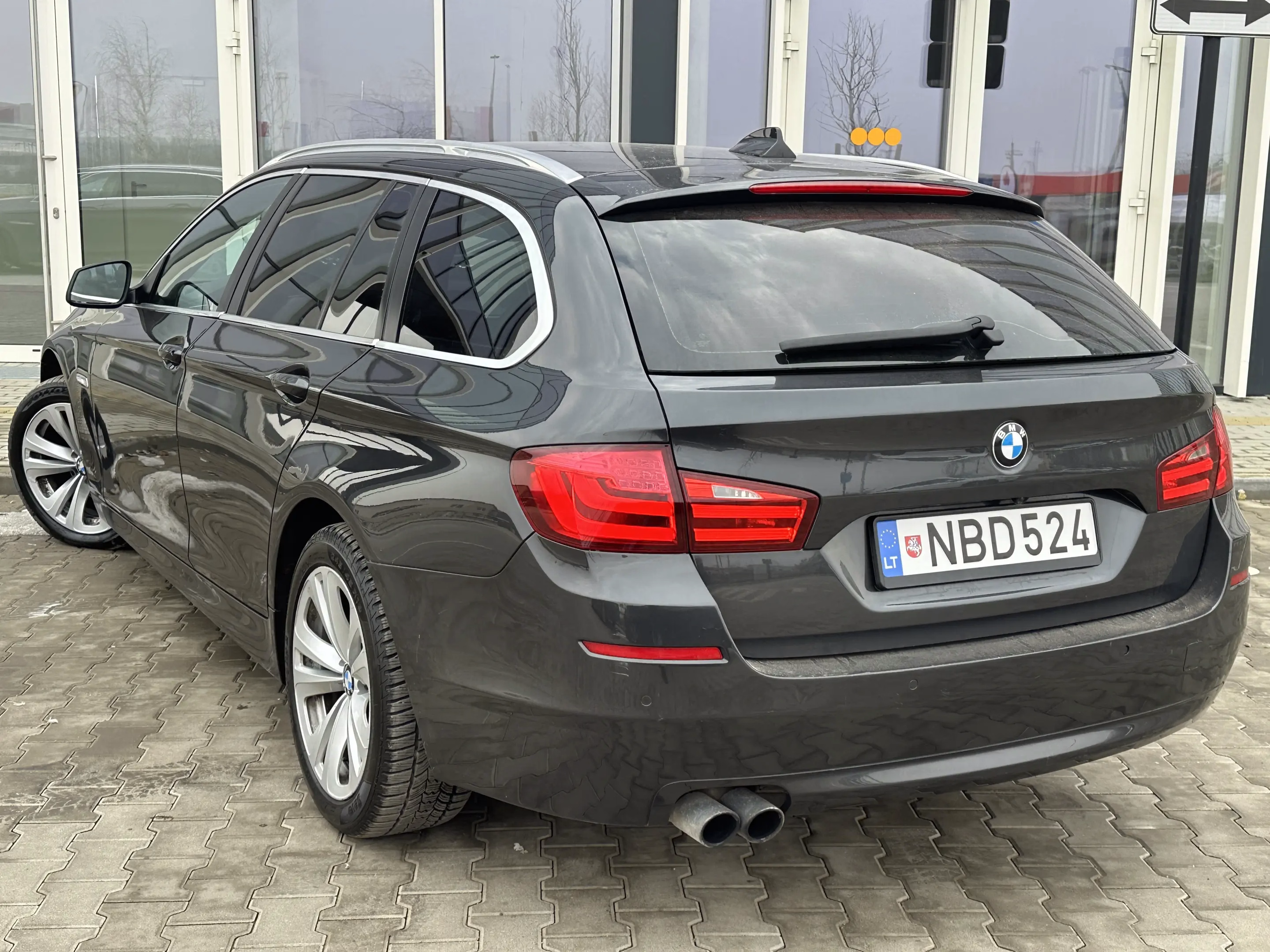 BMW 520