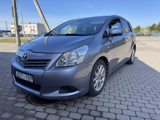 Toyota Verso