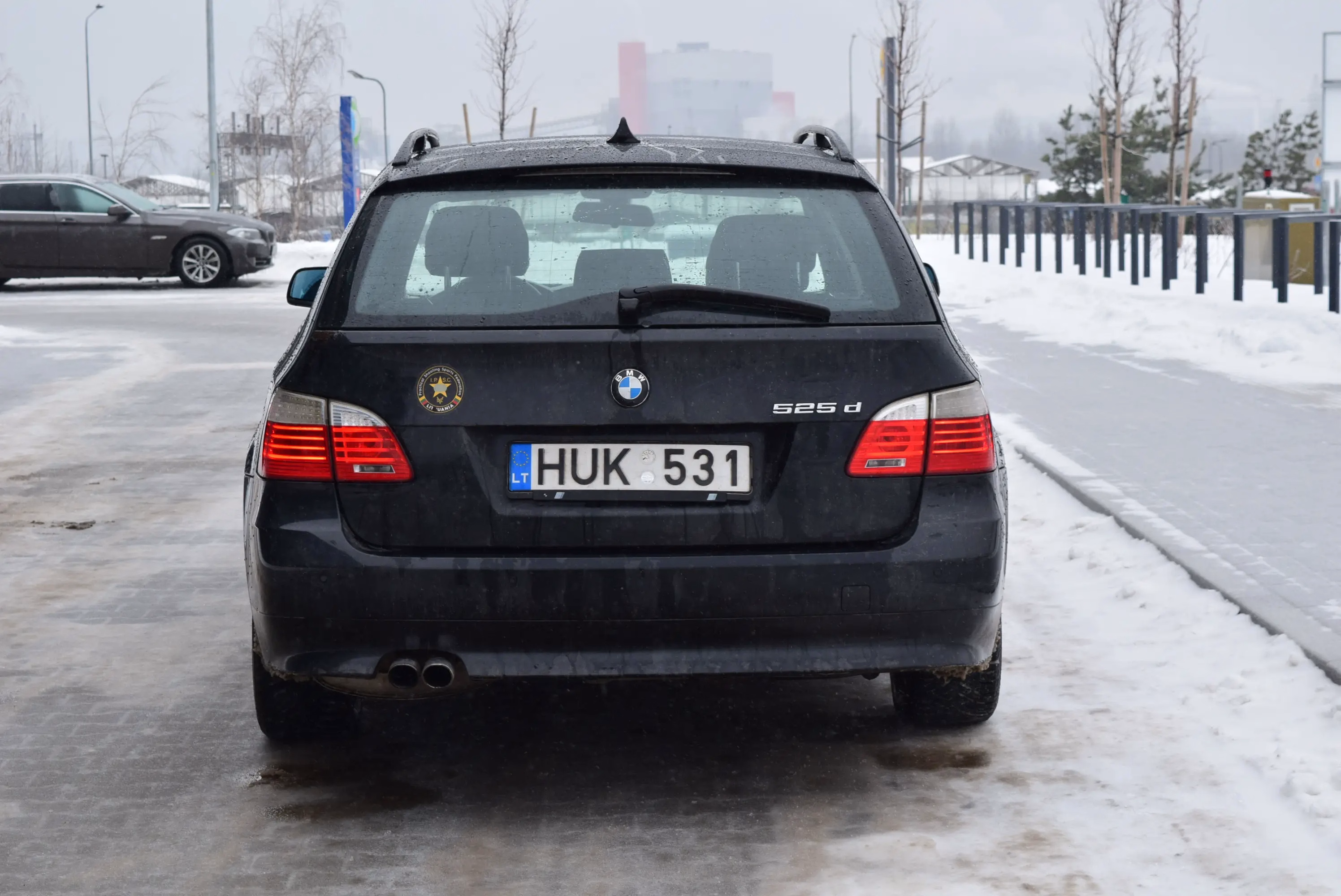 BMW 525