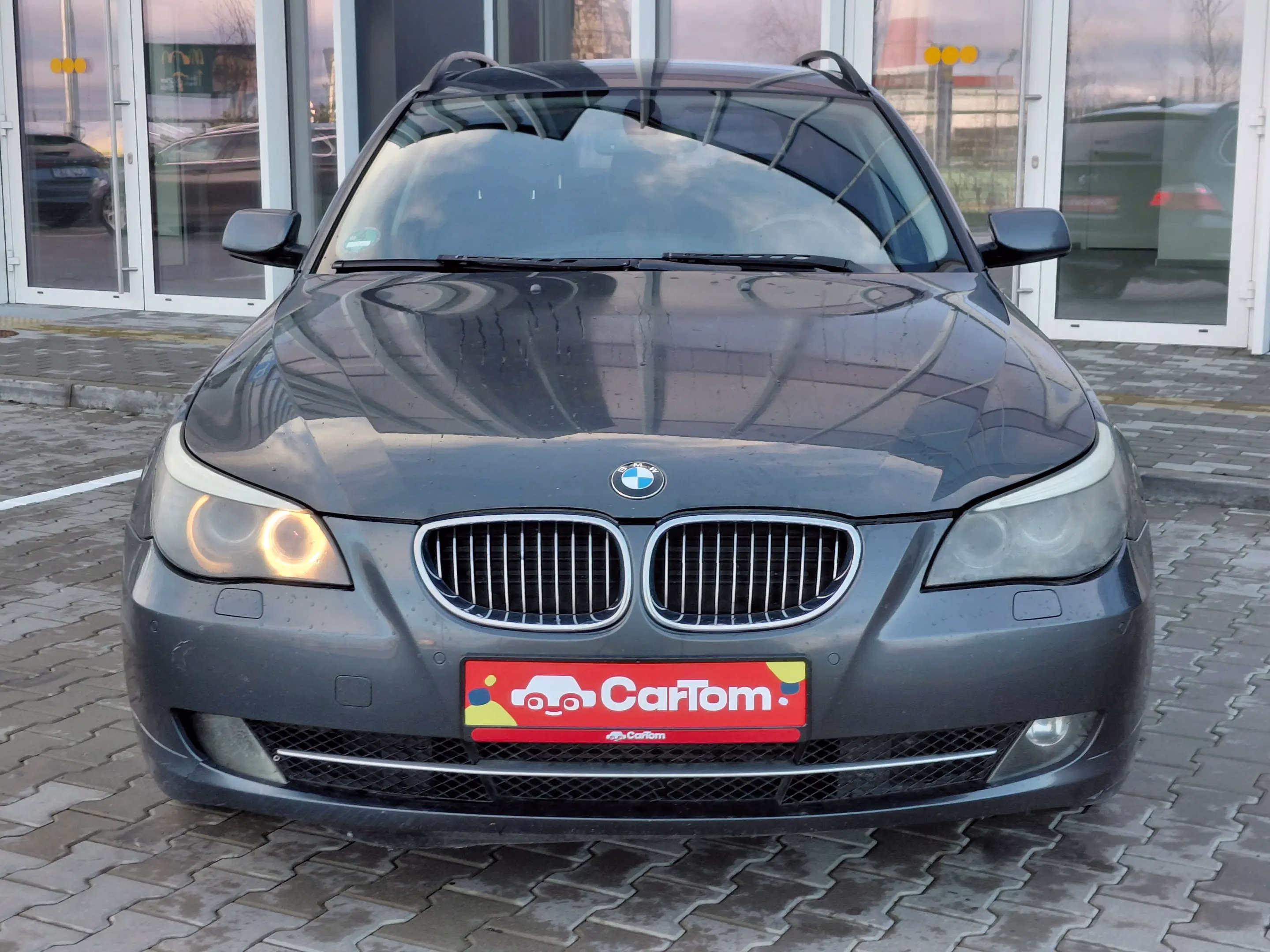 BMW 525