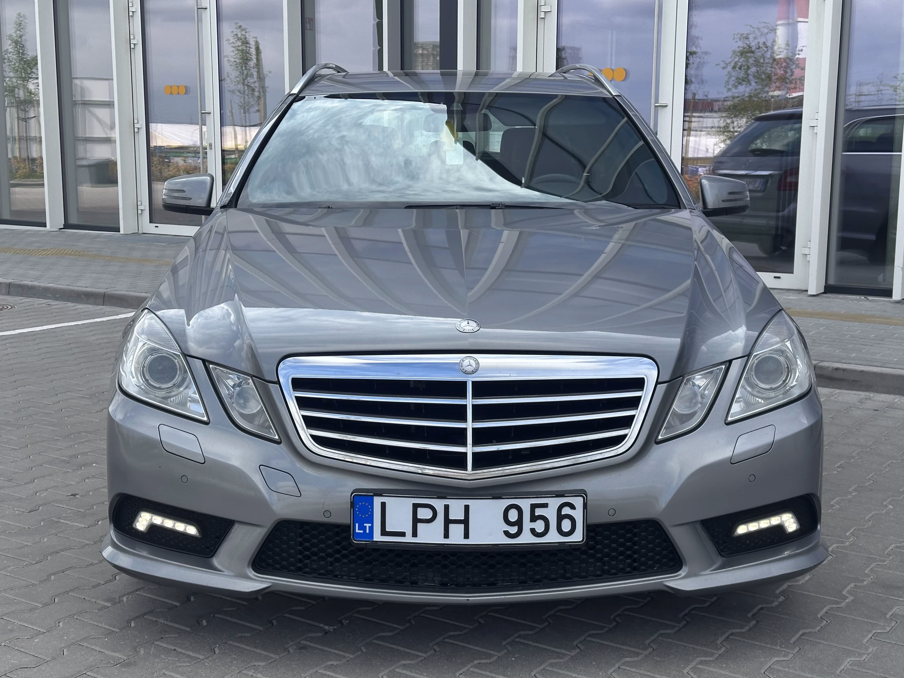 Mercedes-Benz E 250