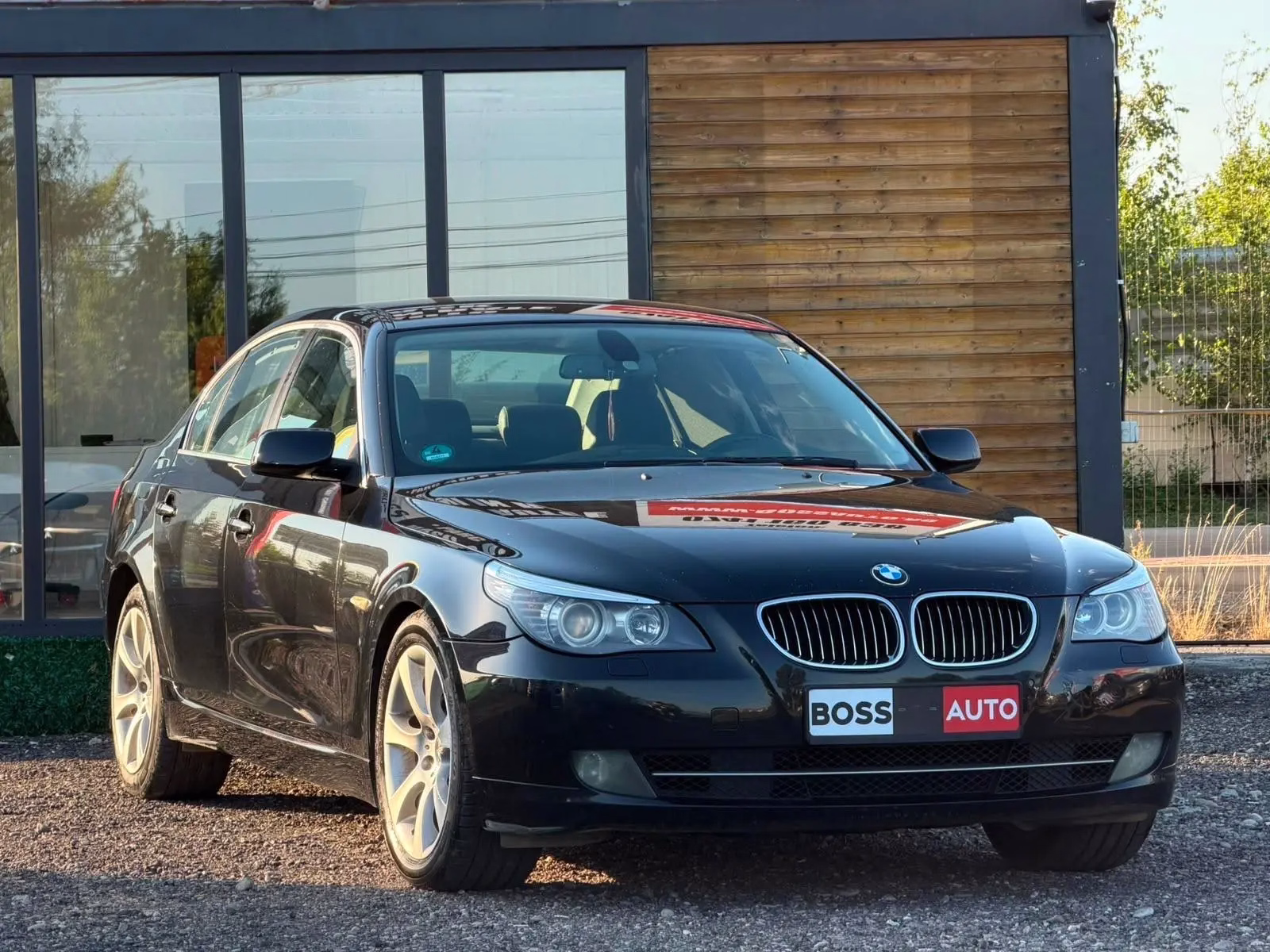 BMW 525