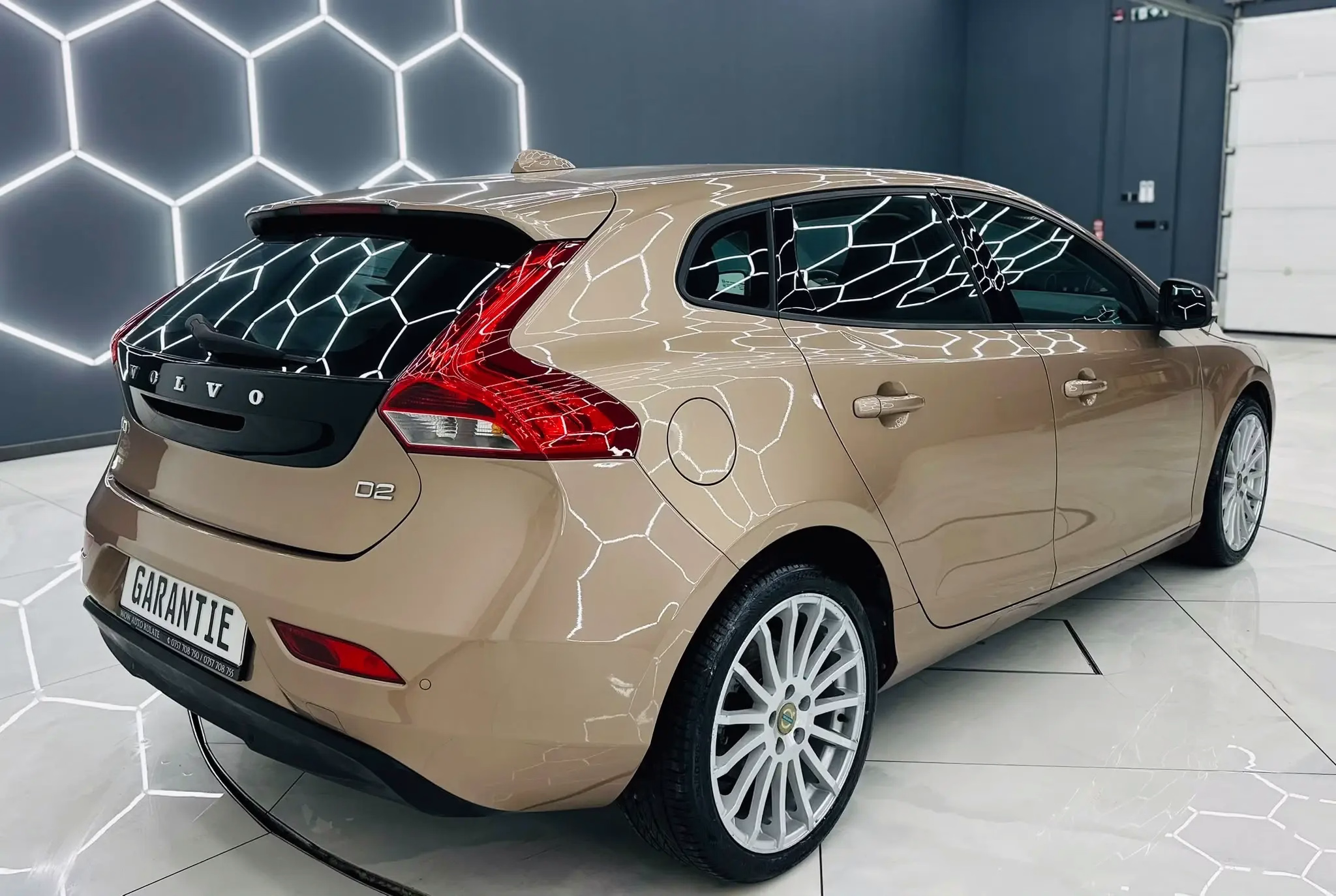 Volvo V40
