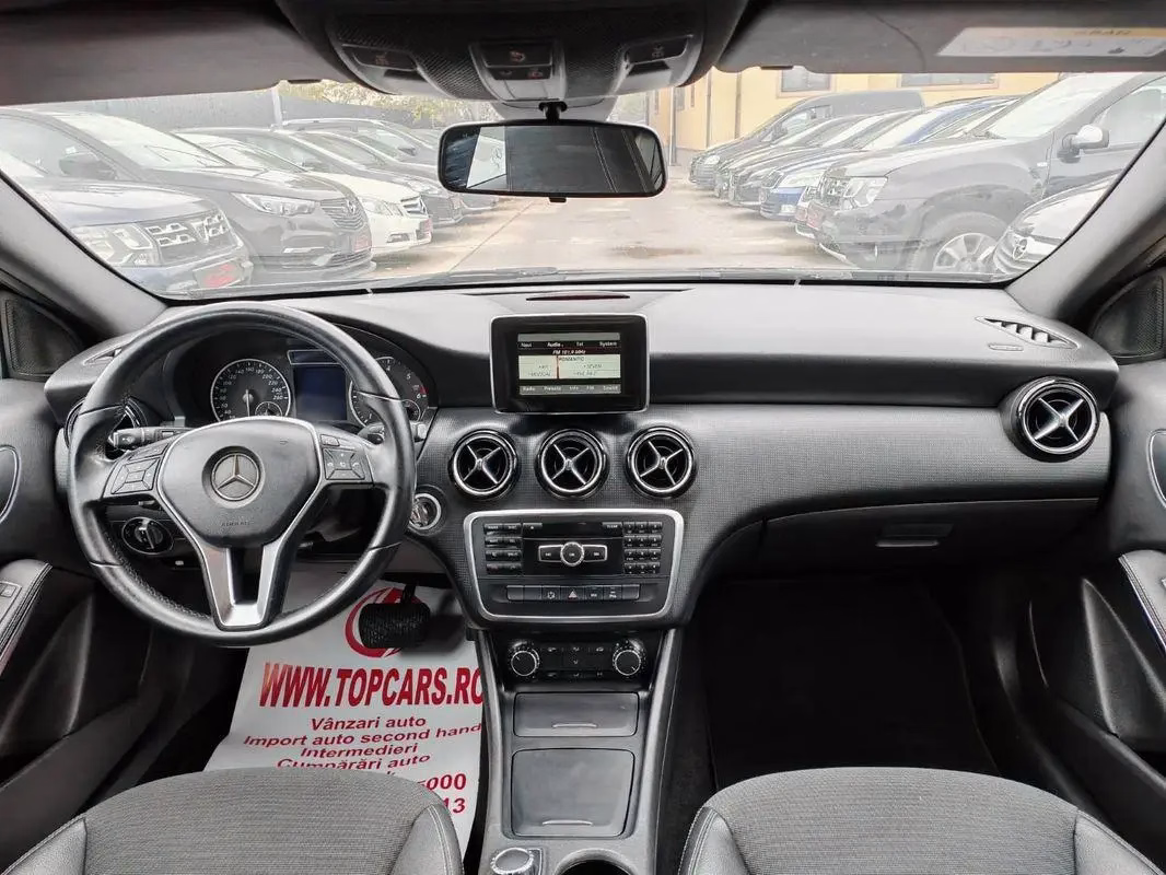 Mercedes-Benz A 180