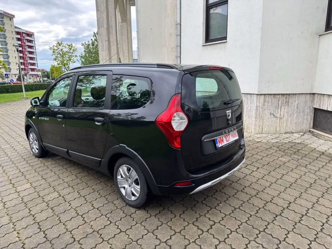 Dacia Lodgy
