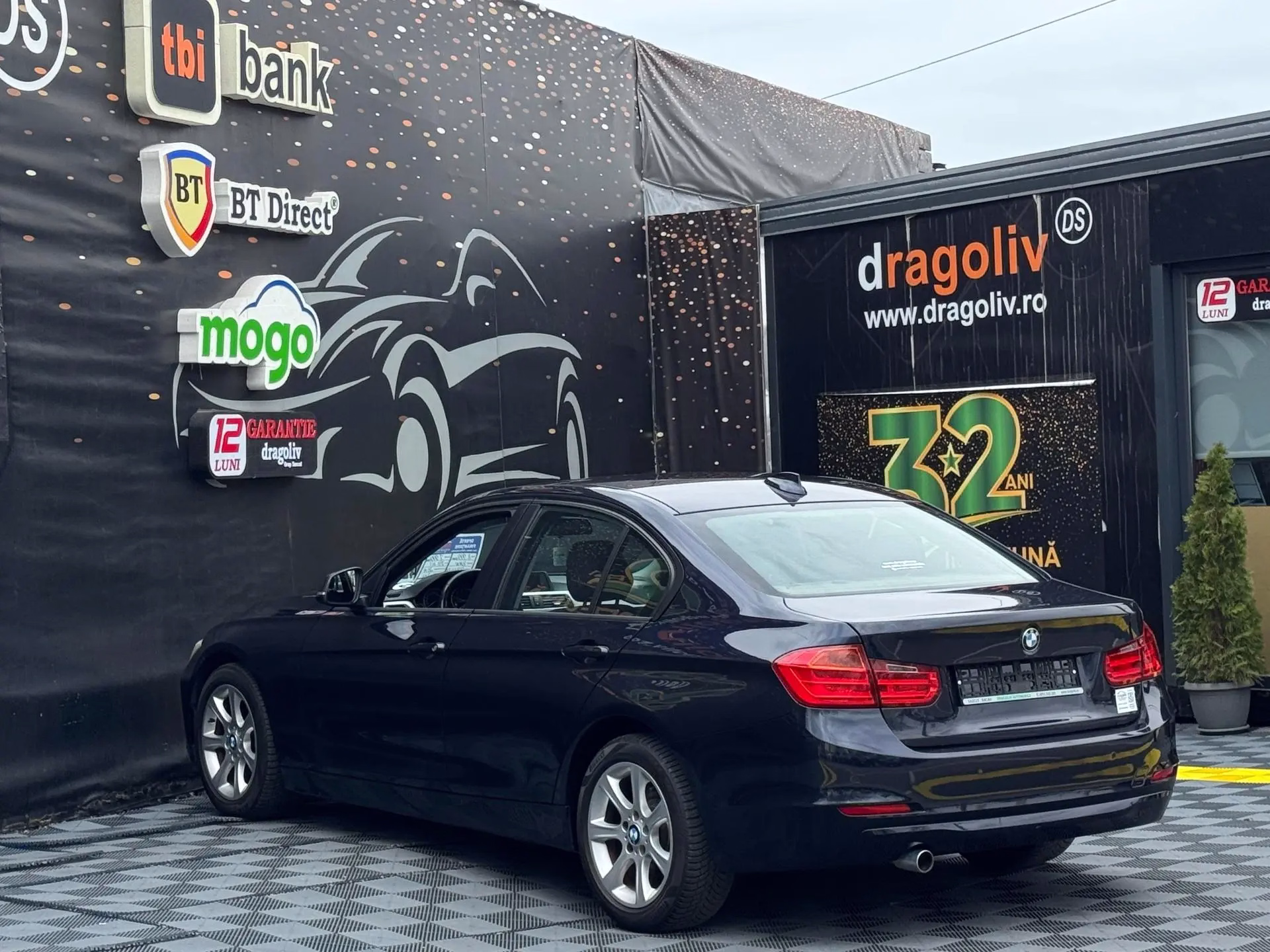 BMW 320