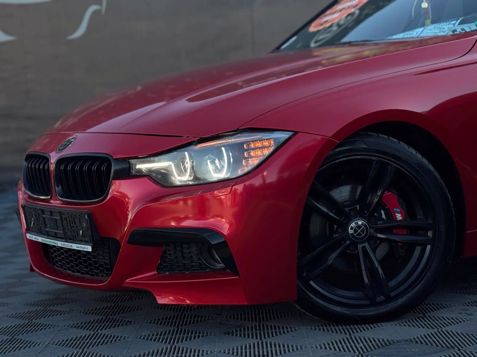 BMW 320