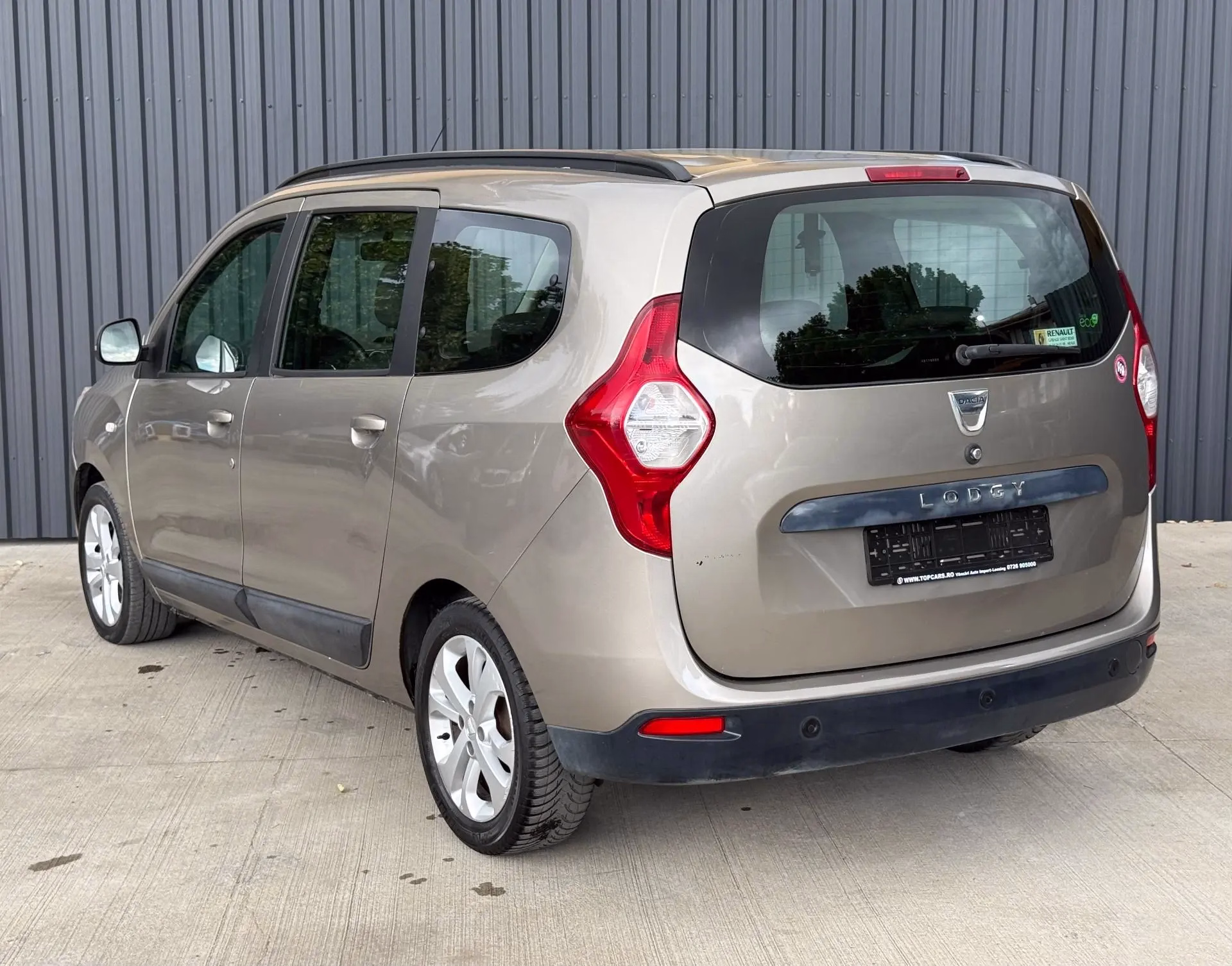 Dacia Lodgy