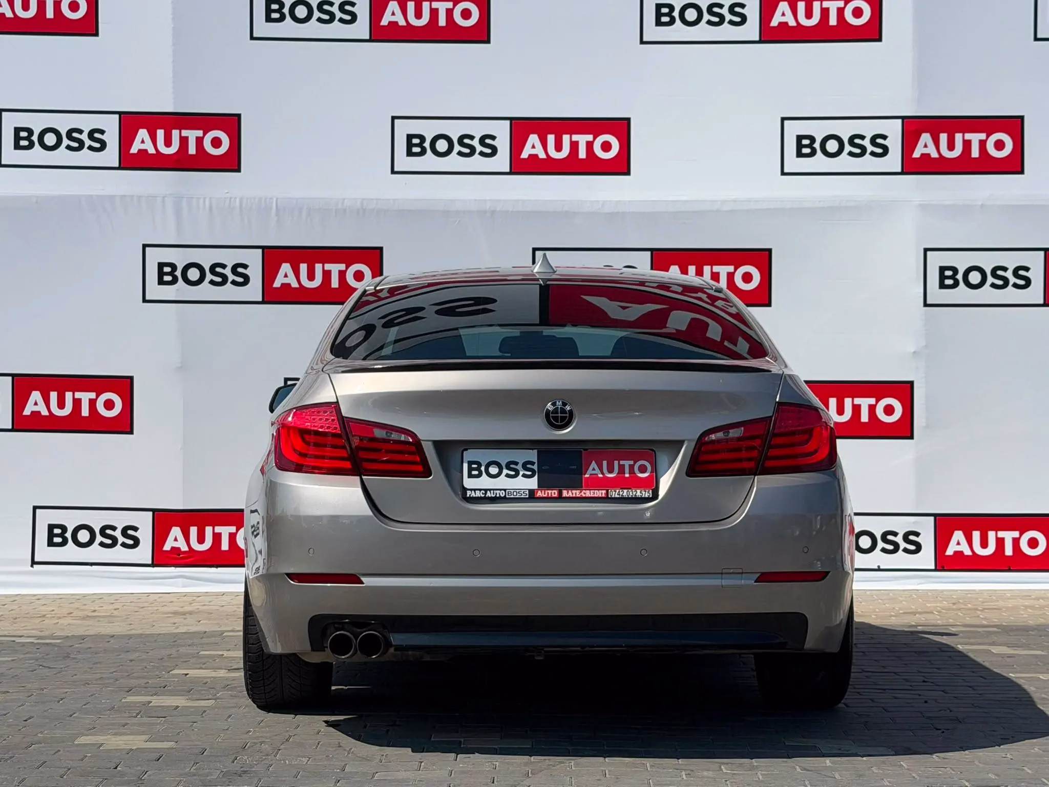 BMW 530