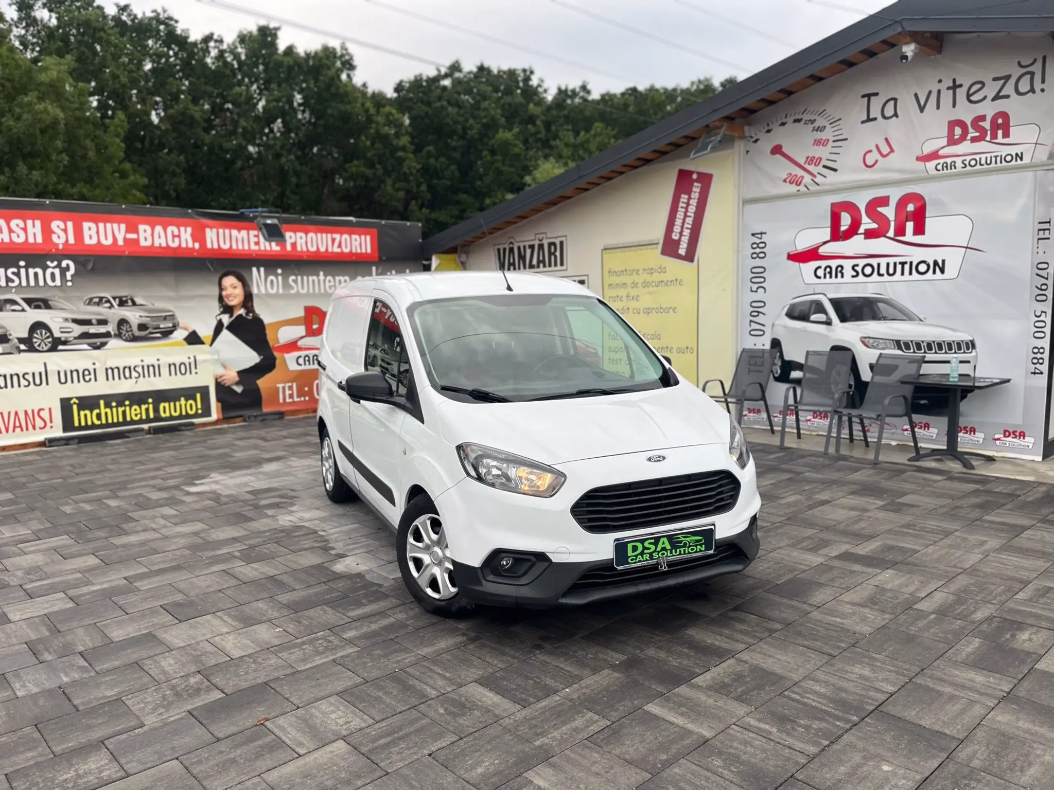 Ford Transit Courier