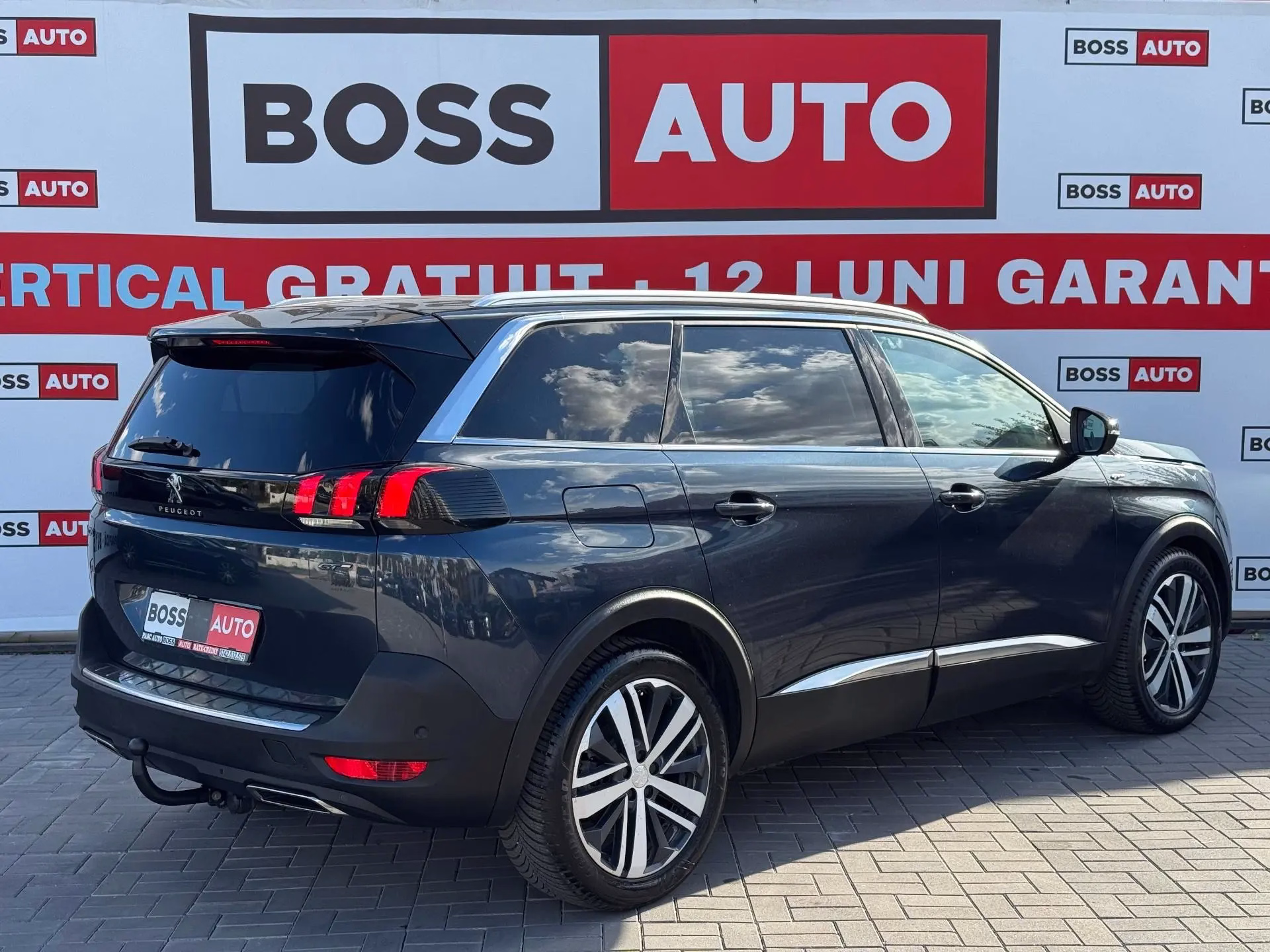 Peugeot 5008