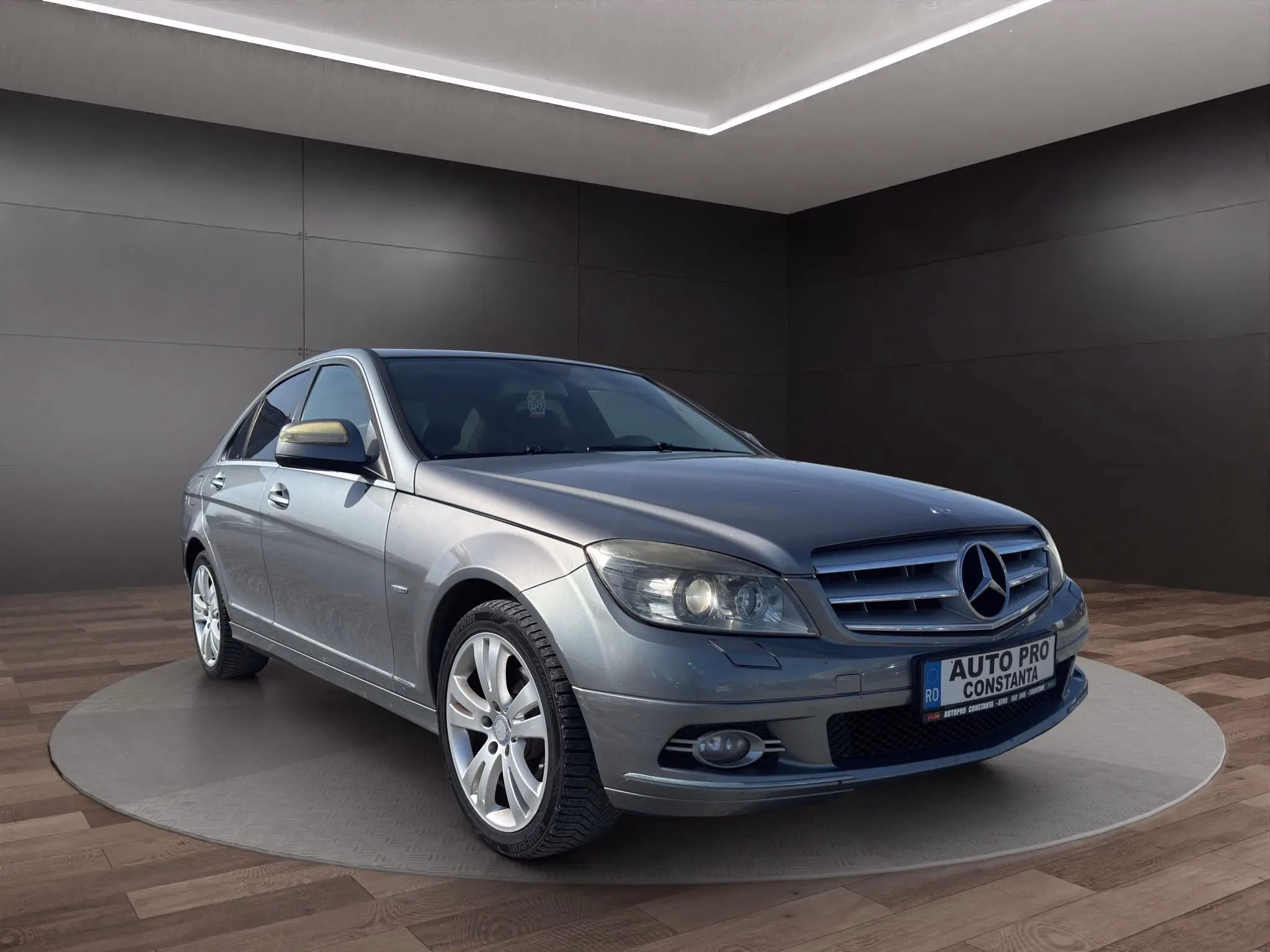 Mercedes-Benz C 200