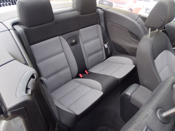 Volkswagen Eos