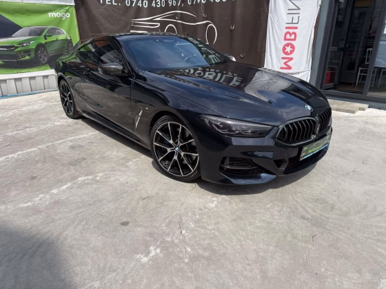 BMW 840