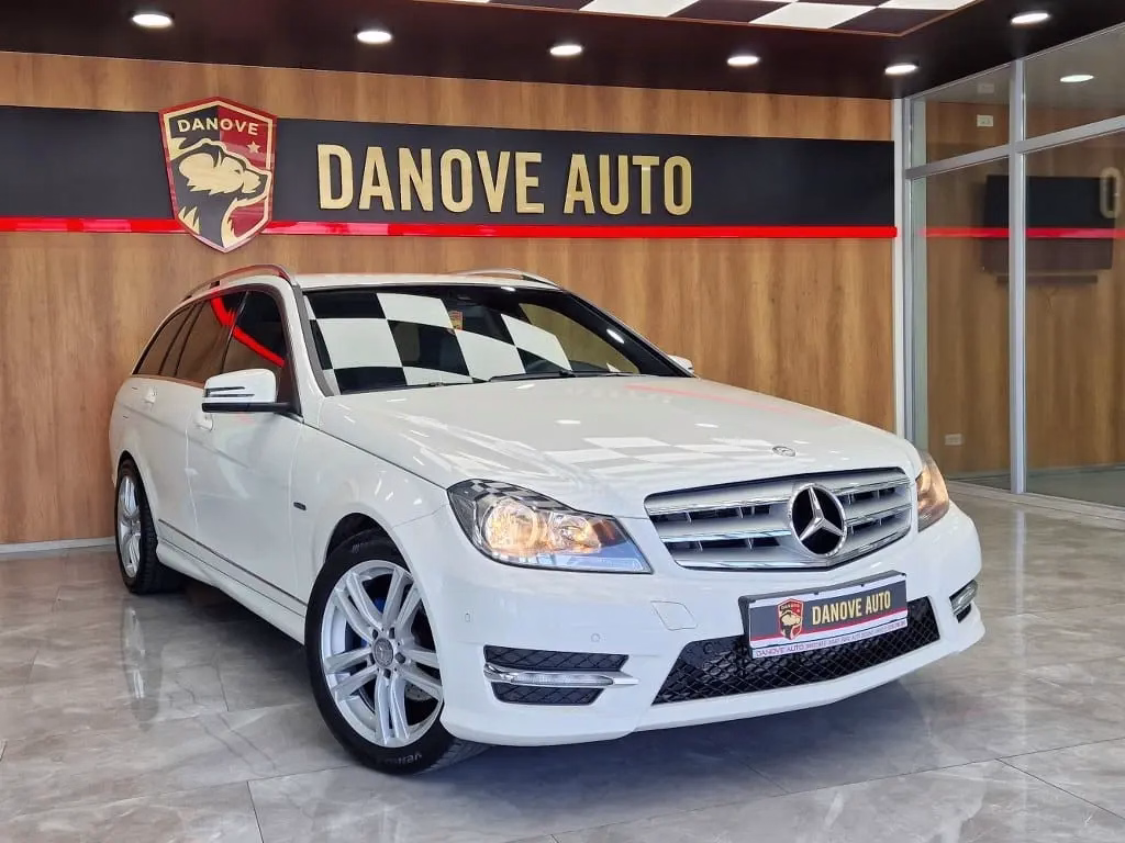 Mercedes-Benz C 220