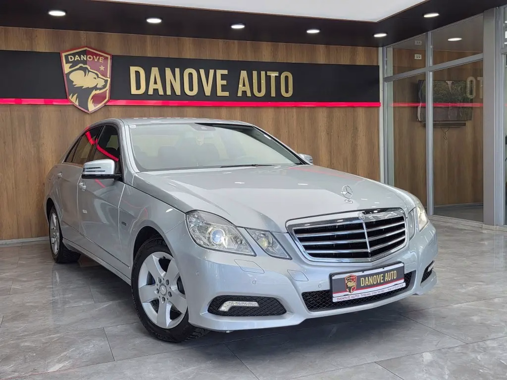 Mercedes-Benz E 200