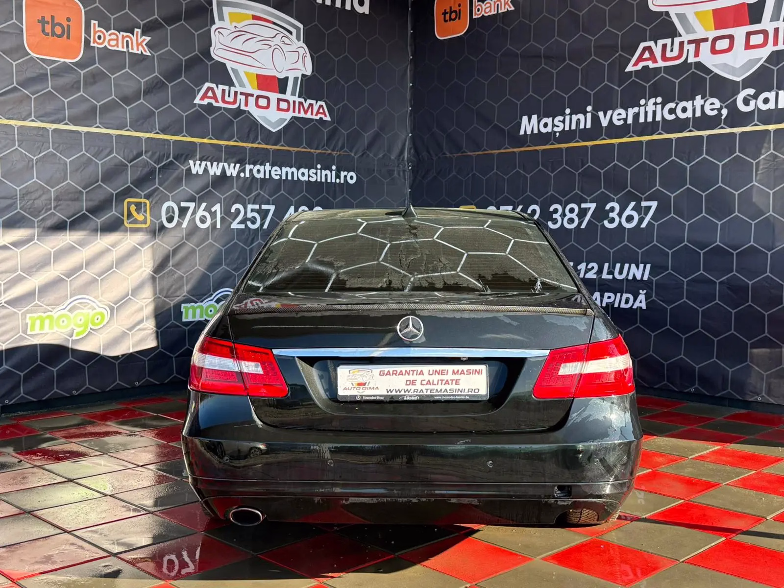 Mercedes-Benz E 220